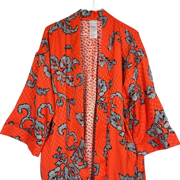 Chico’s Open Front Orange Black Graphic Print Kimono Jacket Size 1/Medium - Picture 2 of 9